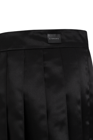 BLACK LONG SKIRT Sinners